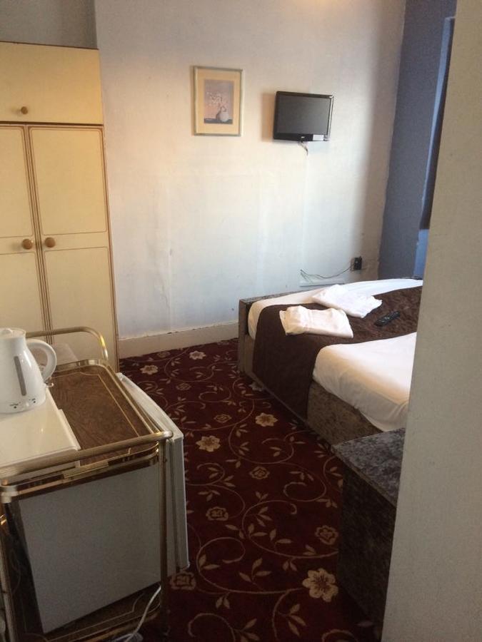 Harrow Bed & Breakfast Εξωτερικό φωτογραφία
