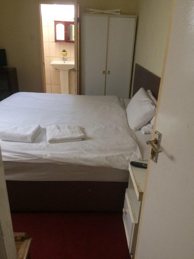 Harrow Bed & Breakfast Εξωτερικό φωτογραφία