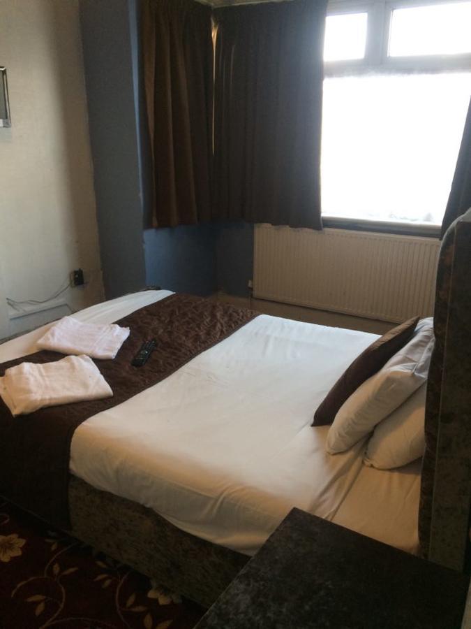 Harrow Bed & Breakfast Εξωτερικό φωτογραφία